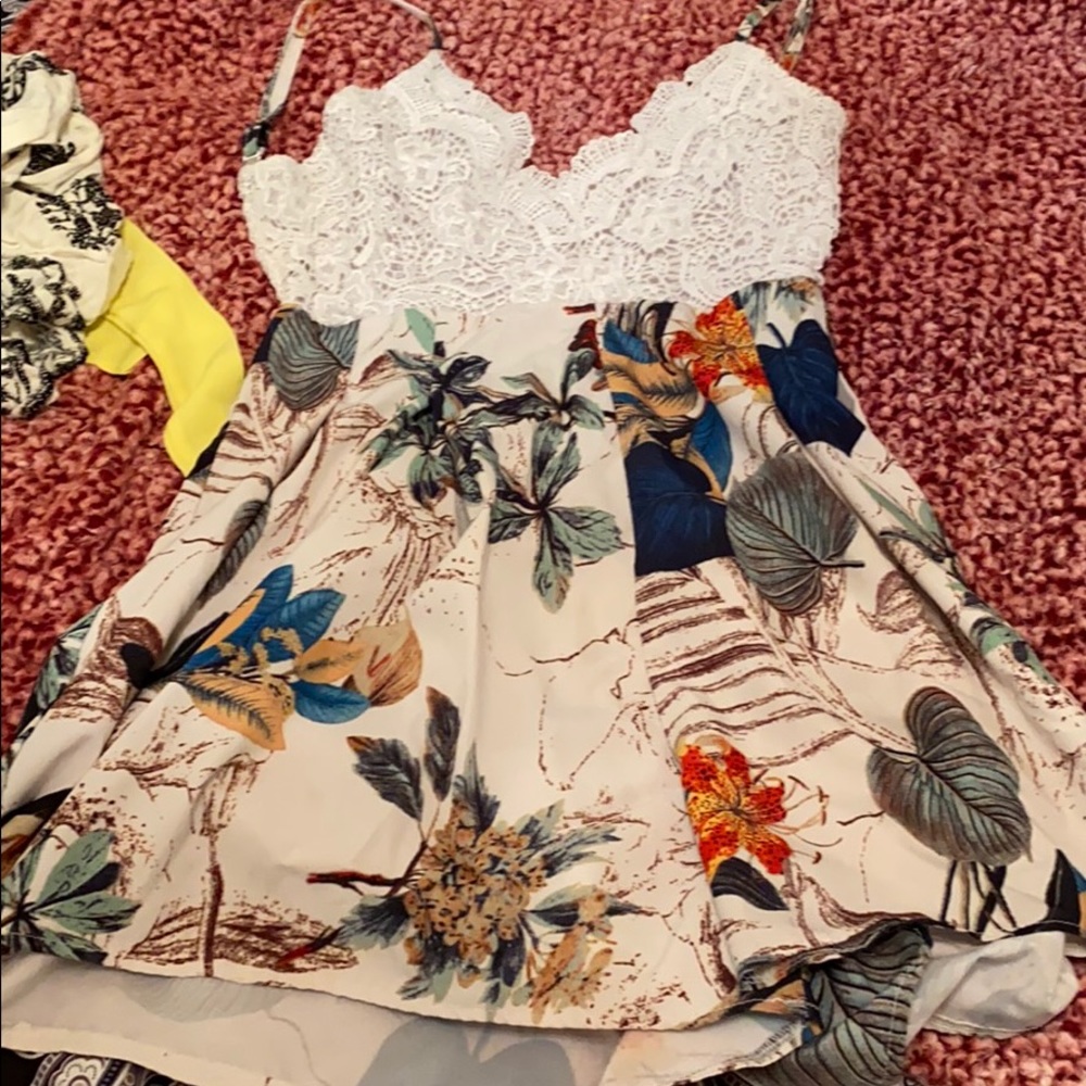 $30 - Picture 1 of 2